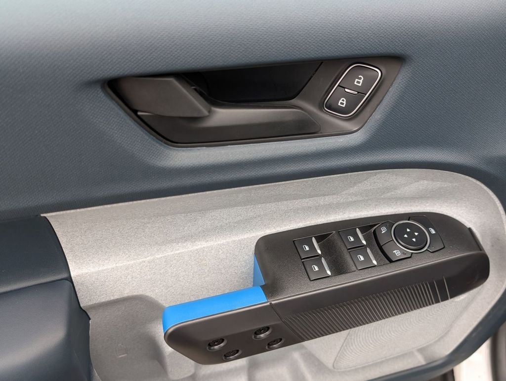 New 2025 Ford Maverick XLT w/ Equipment Group 301A image 24