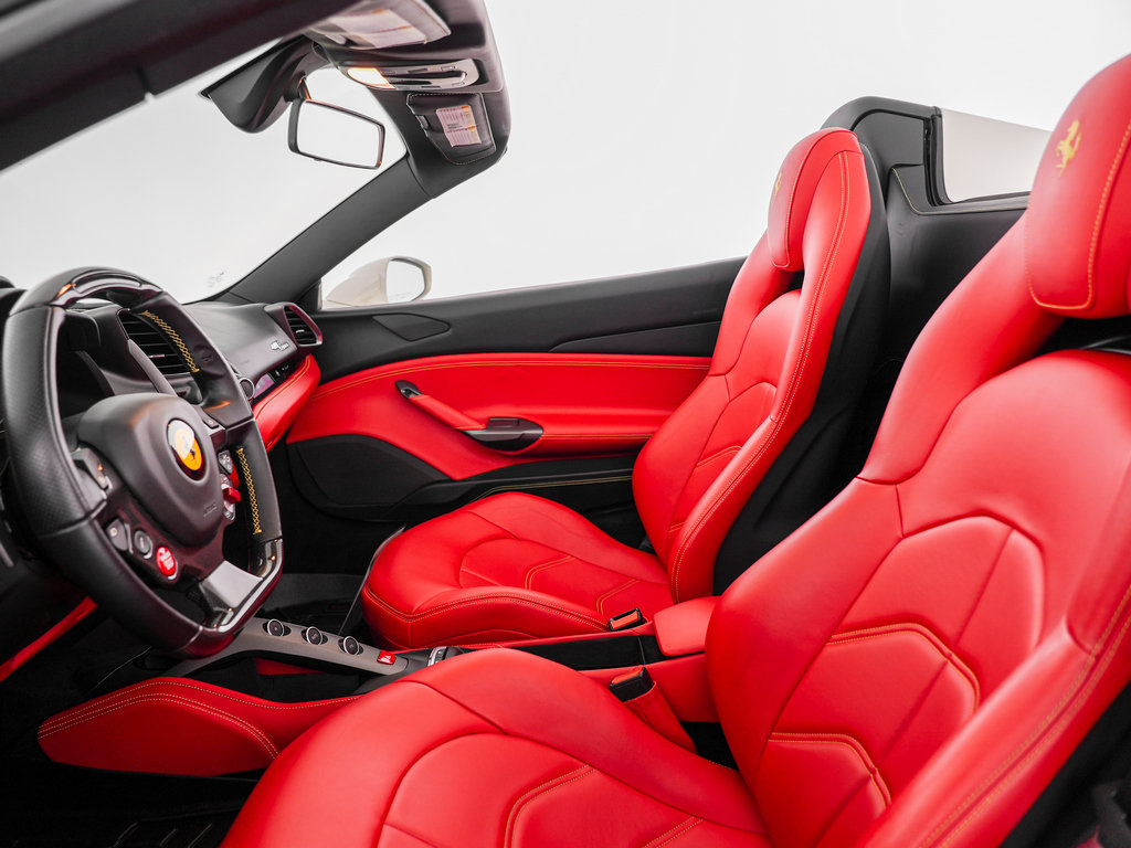 Used 2018 Ferrari 488 Spider RWD image 15
