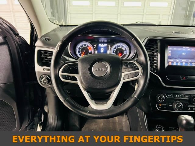Used 2019 Jeep Cherokee Latitude image 5