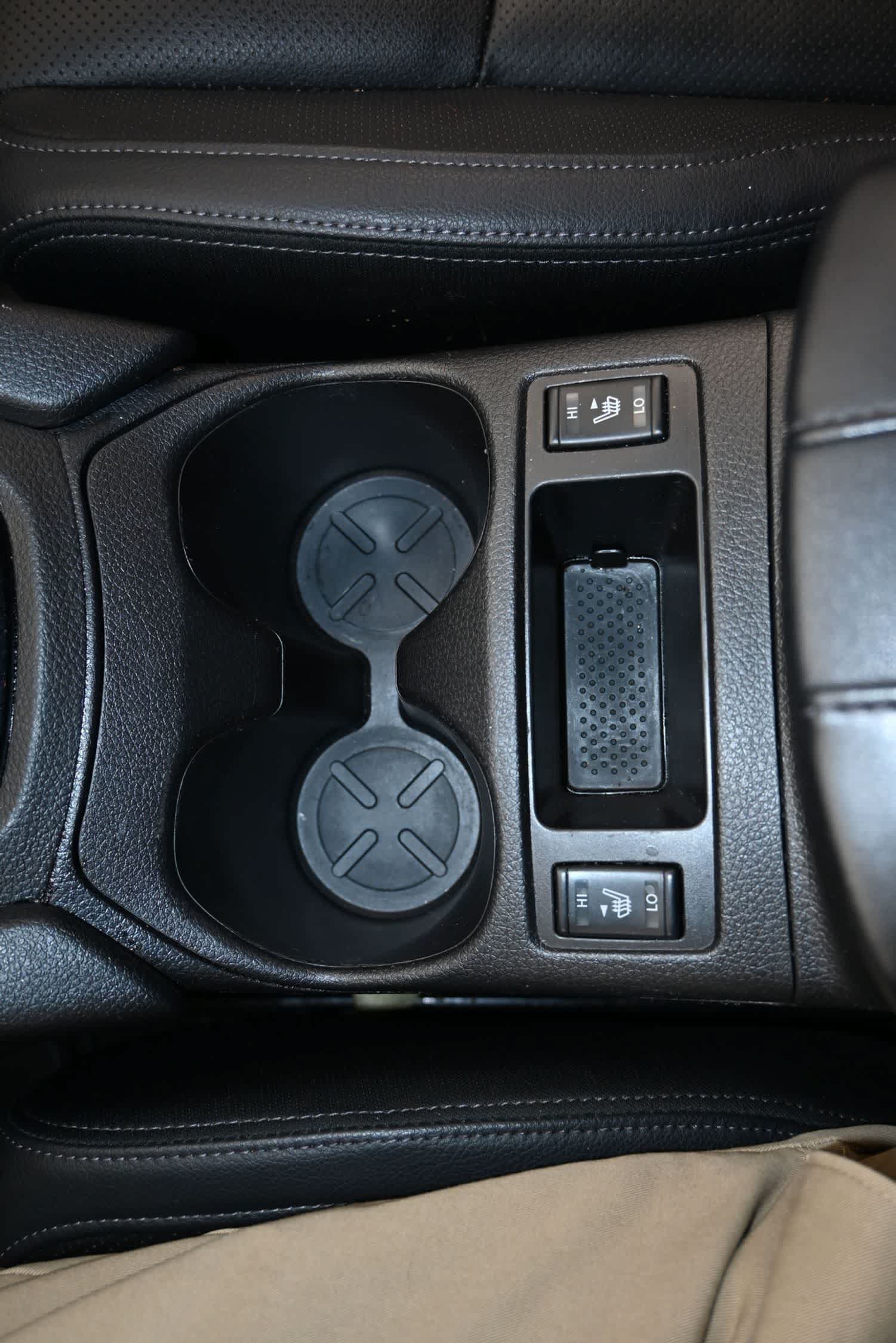 Used 2022 Nissan Rogue Sport SL AWD/4WD image 21