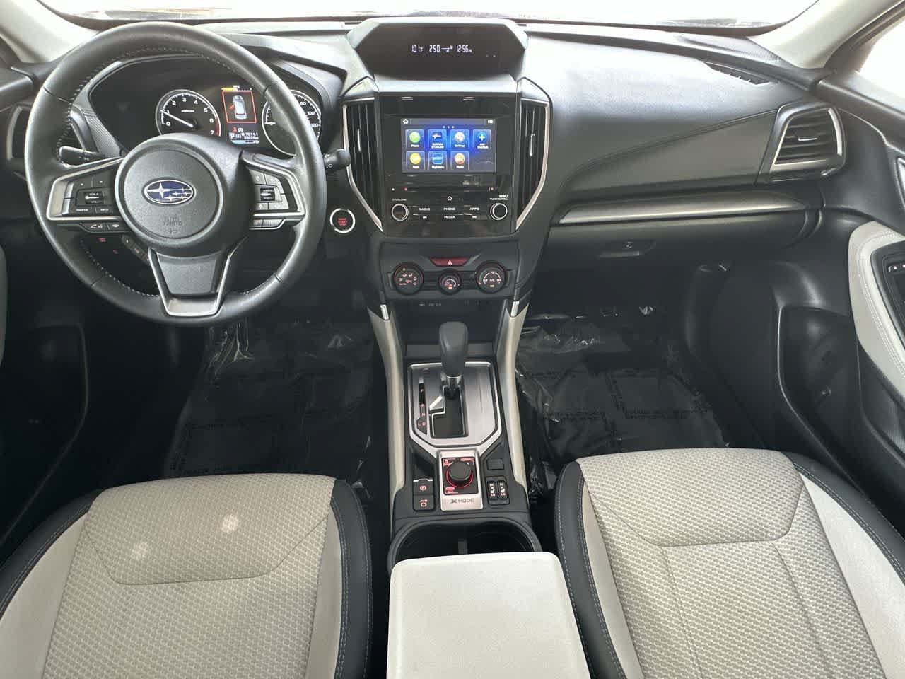 Used 2023 Subaru Forester Premium AWD/4WD image 24