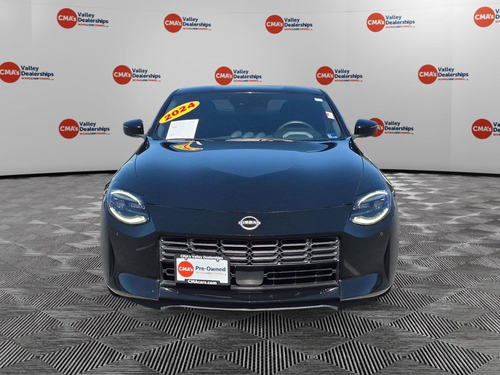Used 2024 Nissan Z Performance w/ Floor Mat Package RWD image 8
