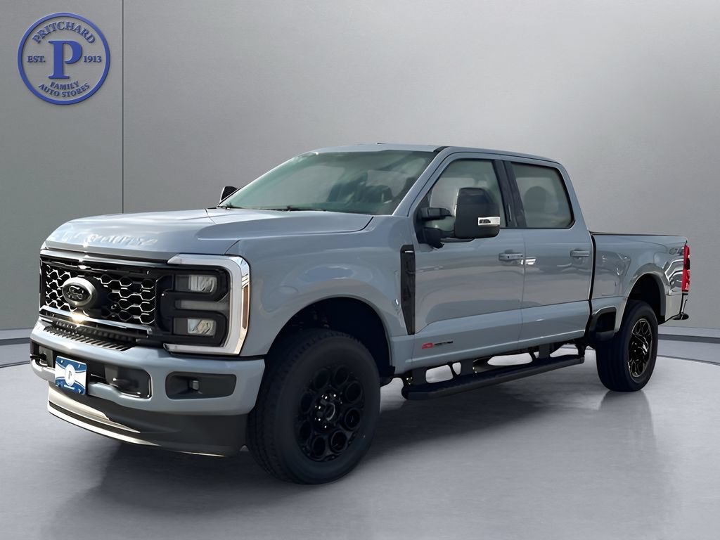 New 2026 Ford F350 Lariat w/ Black Appearance Package AWD/4WD image 3