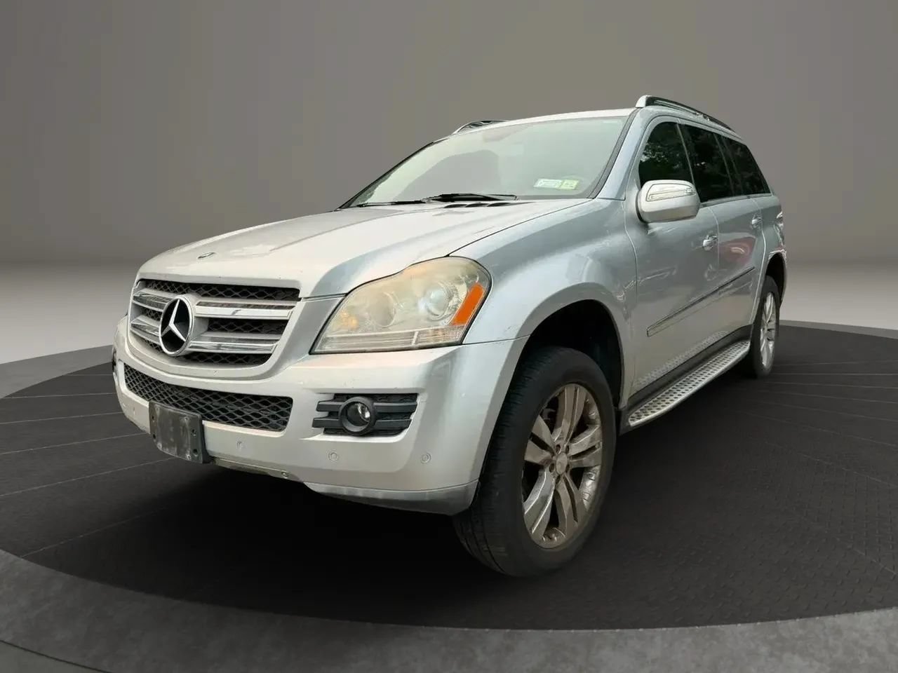Used 2009 Mercedes-Benz GL 450 4MATIC image 1