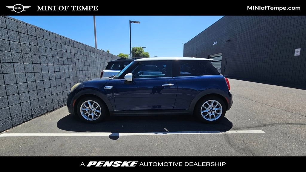Used 2015 MINI Cooper S image 1