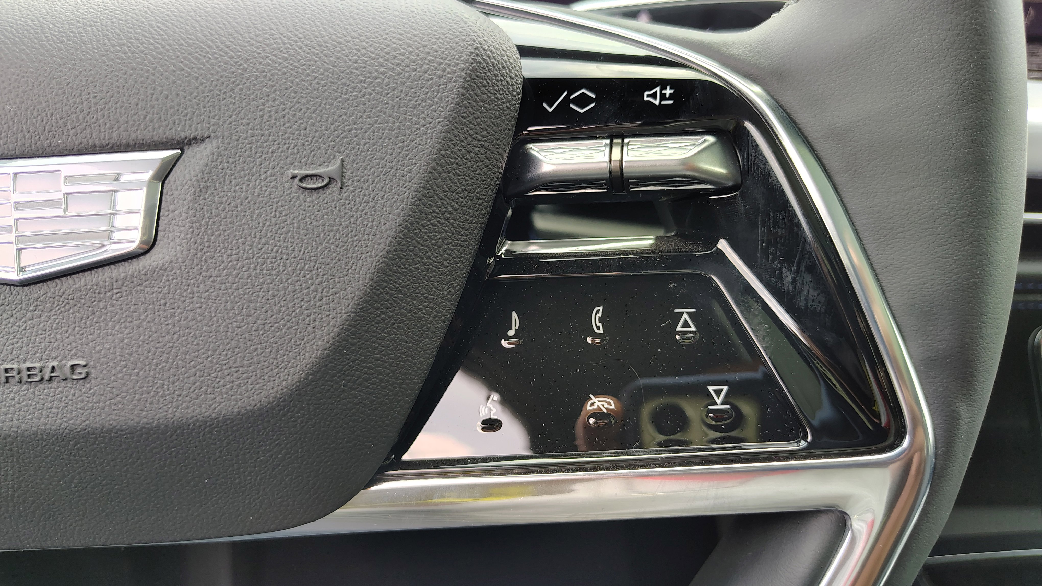 New 2025 Cadillac Escalade IQ Luxury 1 image 20