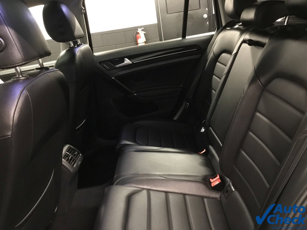 Used 2016 Volkswagen Golf SEL w/ Lighting Package (SEL) FWD image 25