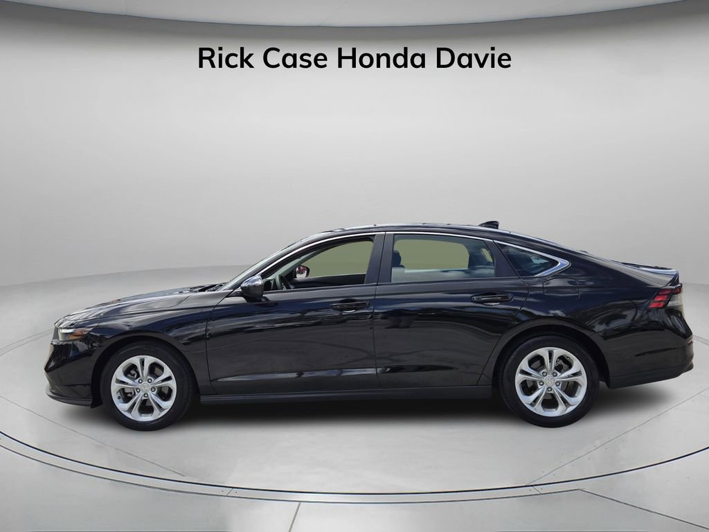 Certified 2024 Honda Accord LX image 4