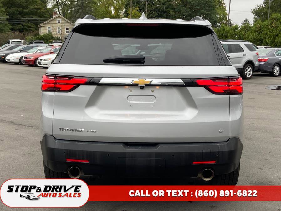 Used 2022 Chevrolet Traverse LT w/ LPO, Floor Liner Package image 4