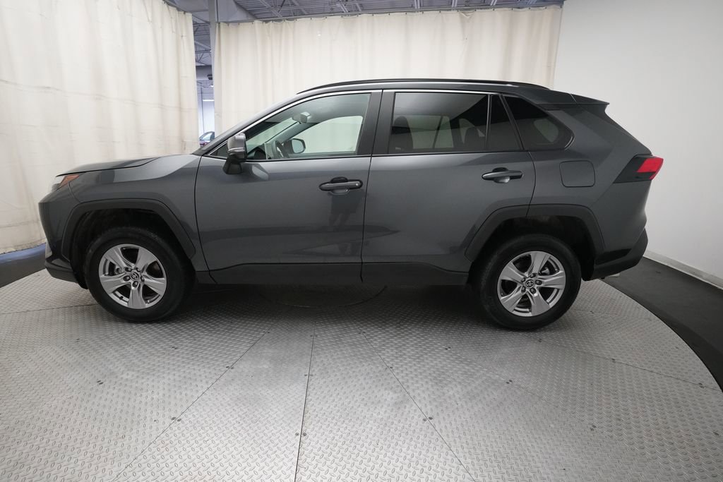 Used 2025 Toyota RAV4 XLE image 23