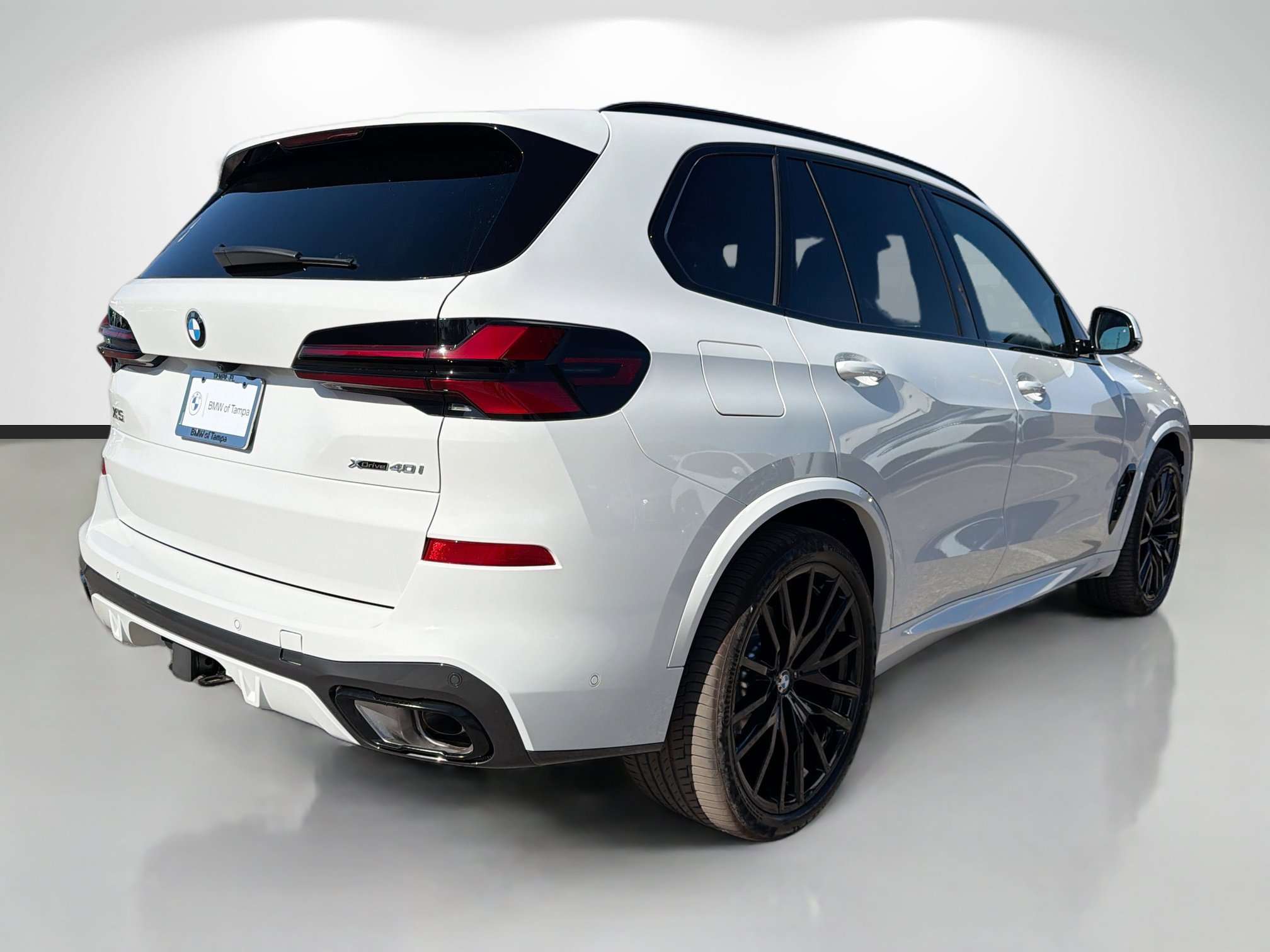 New 2026 BMW X5 xDrive40i image 3