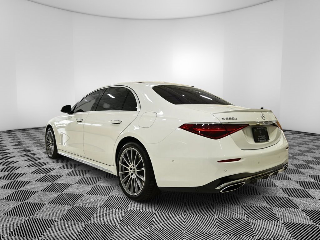 Certified 2024 Mercedes-Benz S 580e 4MATIC Sedan image 3