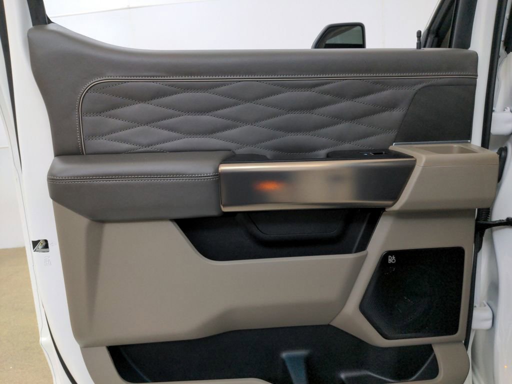 Used 2026 Ford F450 Platinum w/ Platinum Plus Package AWD/4WD image 35