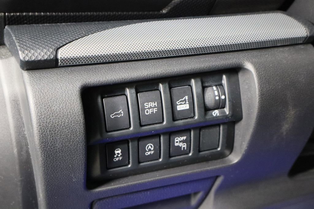 Used 2020 Subaru Forester Limited w/ Popular Package #3 image 24