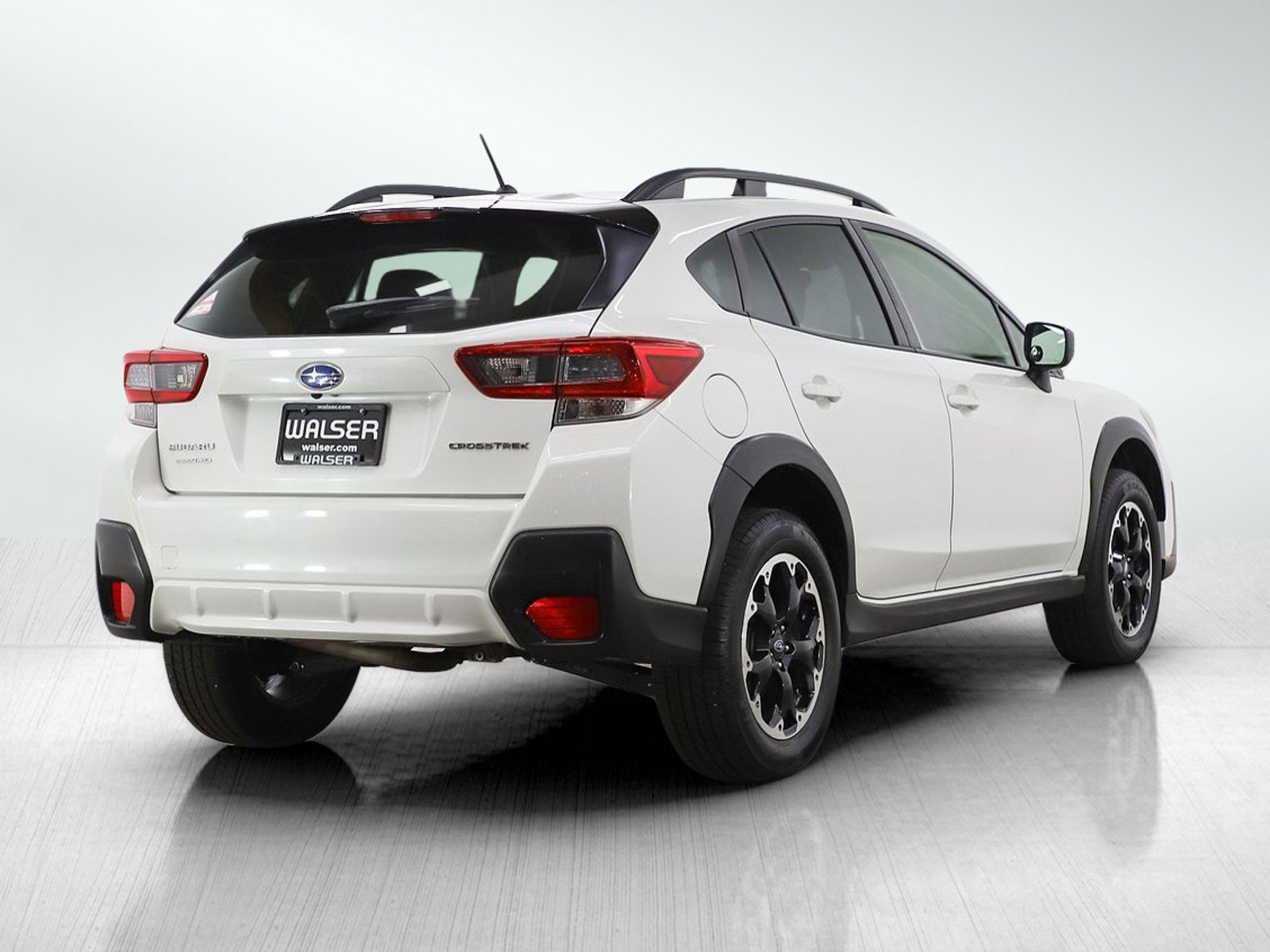 Used 2023 Subaru Crosstrek 2.0i image 5