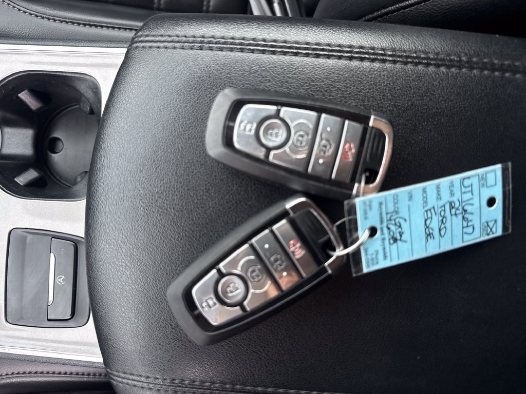 Used 2024 Ford Edge SEL w/ Convenience Package AWD/4WD image 45