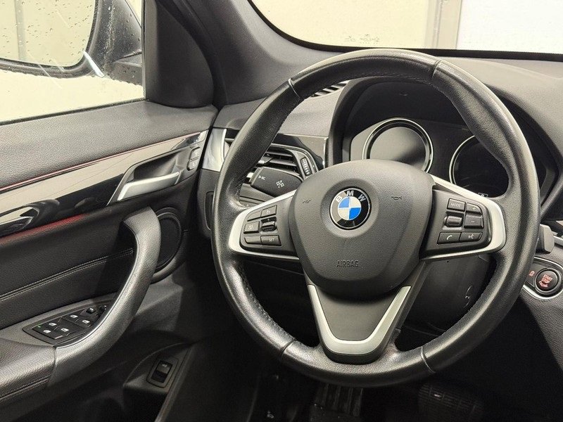 Used 2018 BMW X1 sDrive28i image 12