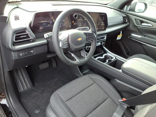 New 2027 Chevrolet Traverse LT FWD image 5