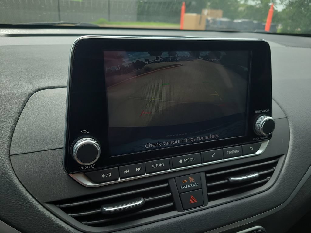 Certified 2025 Nissan Altima 2.5 S FWD image 19