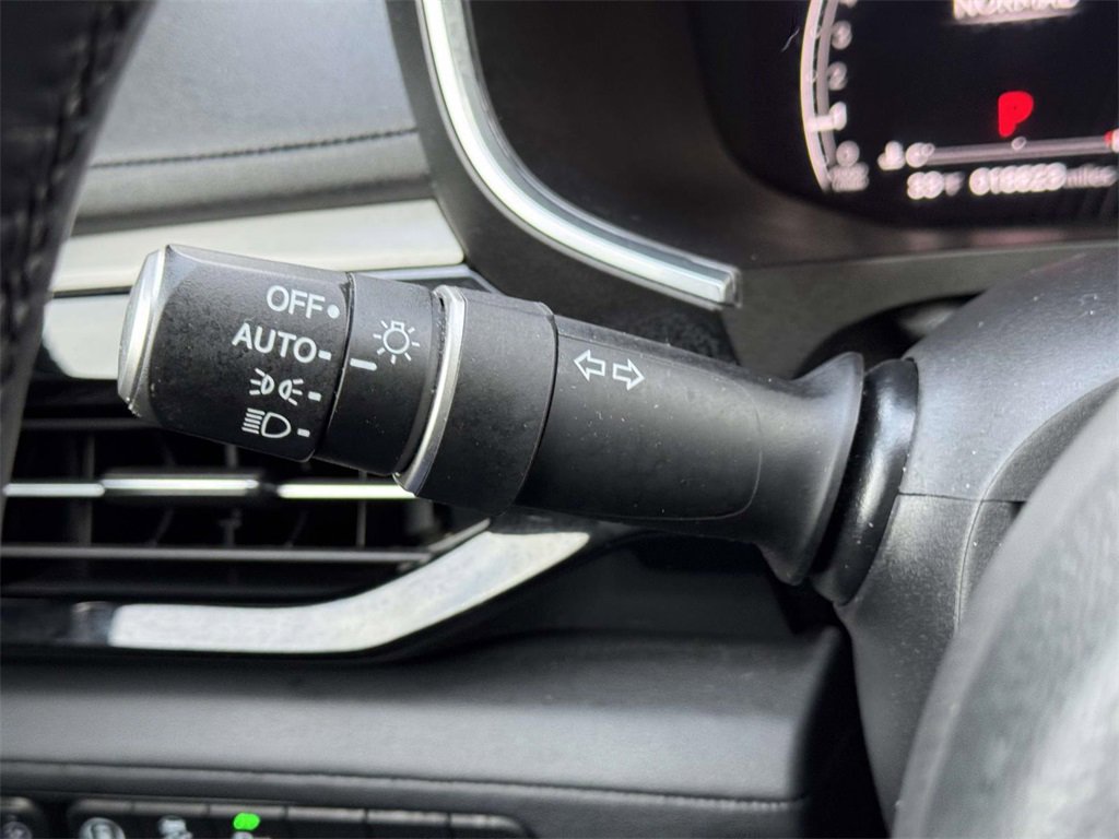 Certified 2023 Acura MDX SH-AWD w/ Technology Package image 22