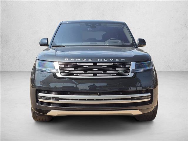 Used 2023 Land Rover Range Rover Autobiography AWD/4WD image 2