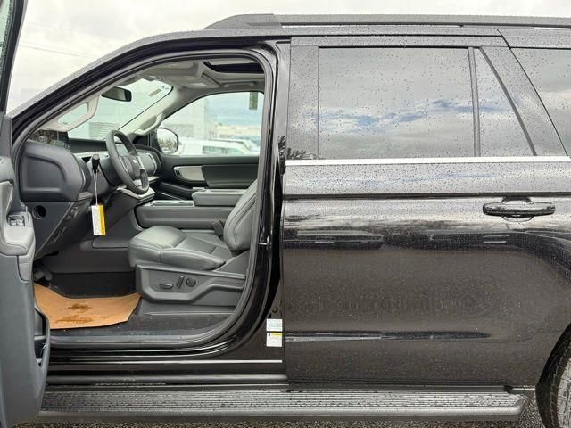 New 2026 Ford Expedition Max Active image 13