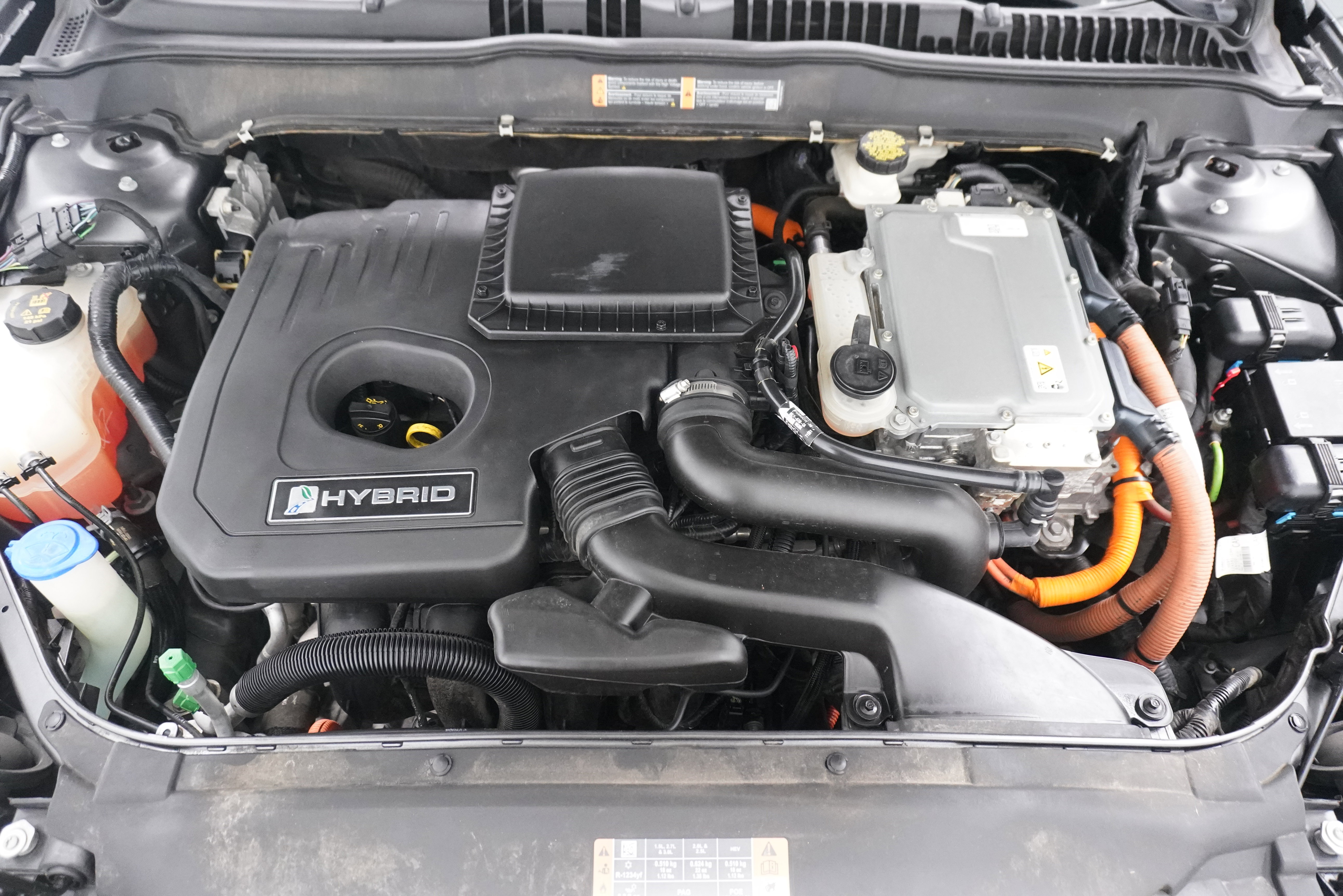 Used 2017 Ford Fusion SE FWD image 27