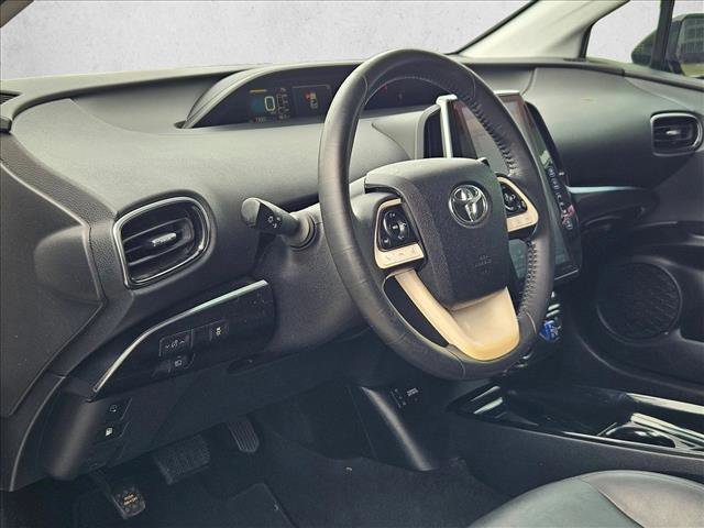 Used 2017 Toyota Prius Prime Premium w/ Carpet Mat Package image 10