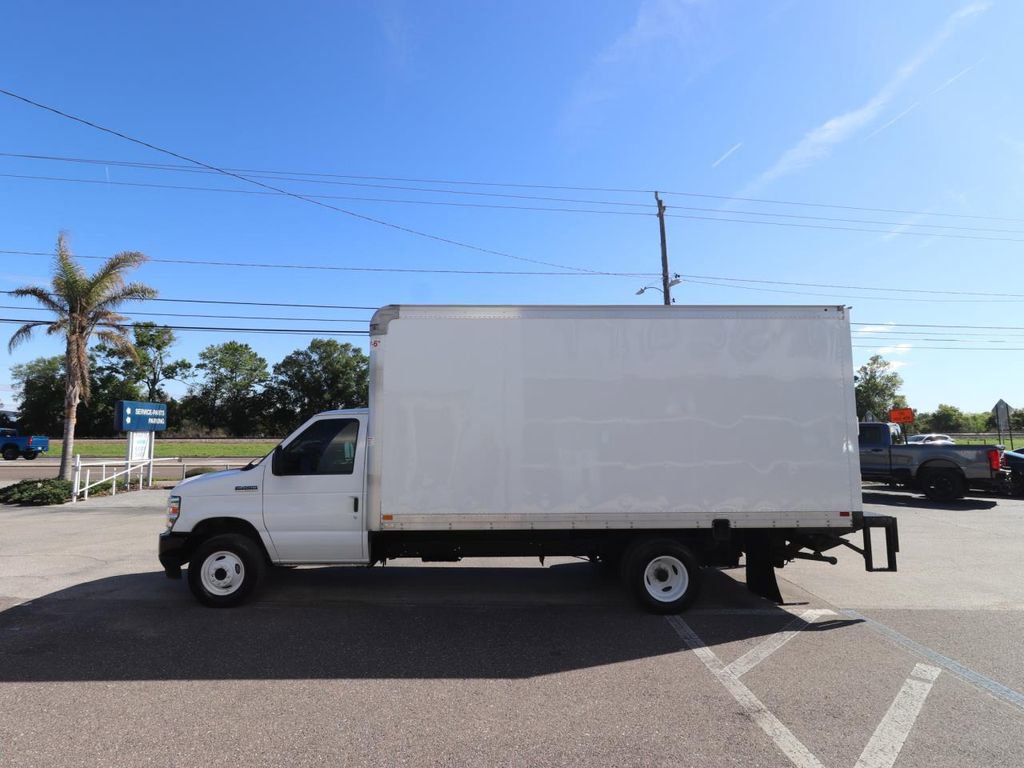Certified 2024 Ford E-450 and Econoline 450 Super Duty w/ Power Windows & Locks Group image 8