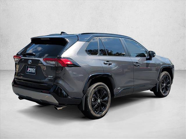 Used 2024 Toyota RAV4 XSE AWD/4WD image 5