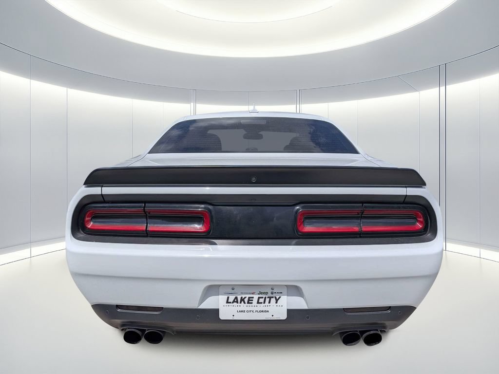 Used 2022 Dodge Challenger SRT Hellcat RWD image 5