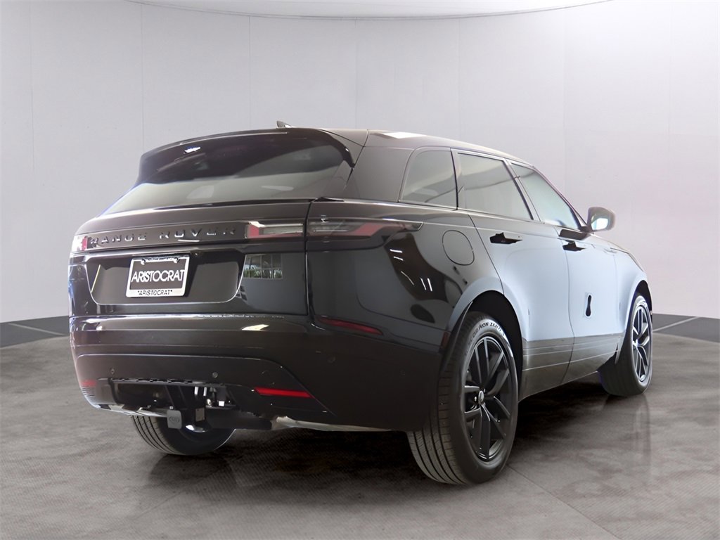 Used 2025 Land Rover Range Rover Velar Dynamic SE image 7