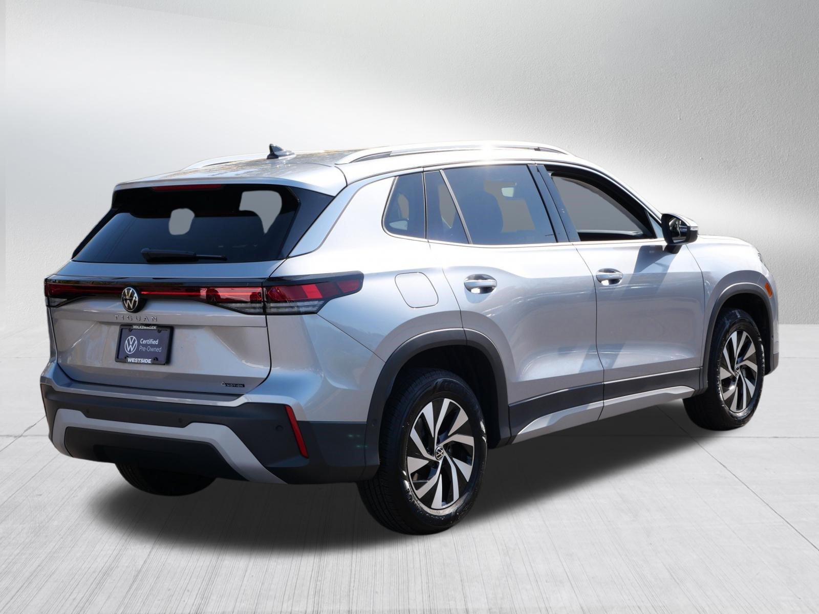 Certified 2026 Volkswagen Tiguan S AWD/4WD image 7