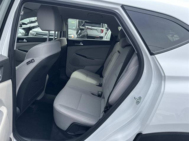 Used 2020 Hyundai Tucson SE w/ Winter Weather Package AWD/4WD image 8