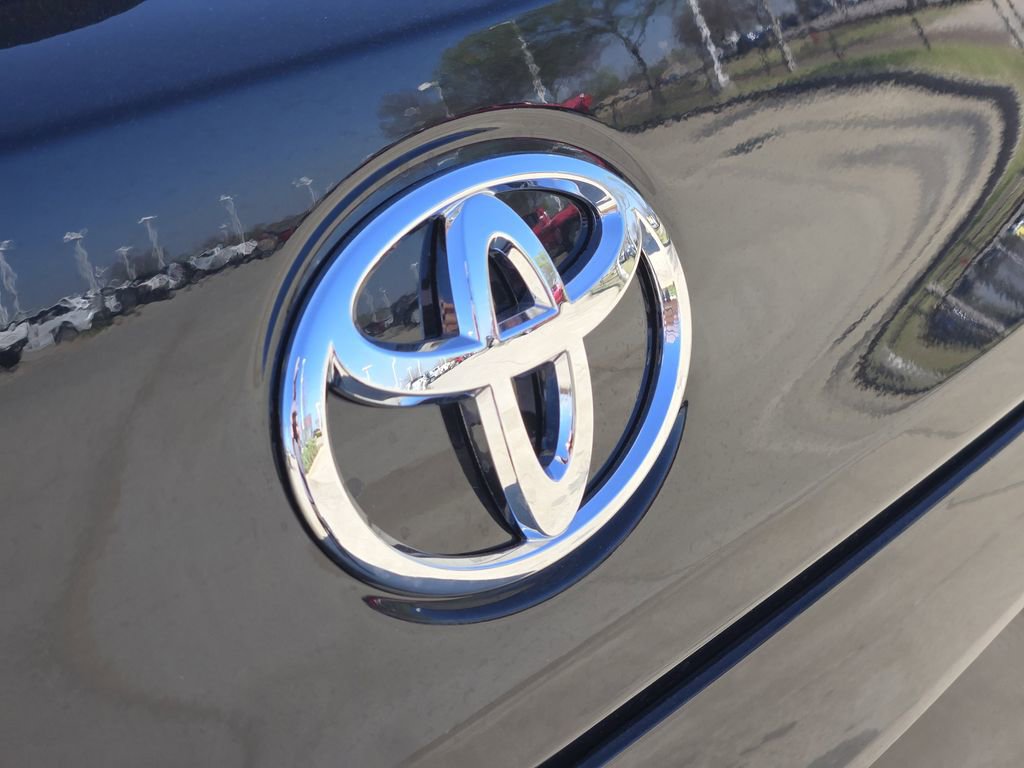 New 2026 Toyota Corolla Cross XLE image 7