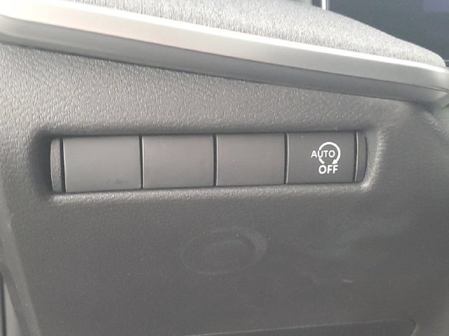 New 2026 Nissan Kicks SV w/ Cold Weather Package FWD image 26