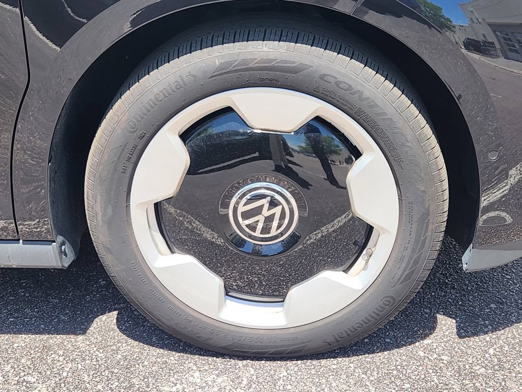New 2025 Volkswagen ID. Buzz Pro S RWD image 30