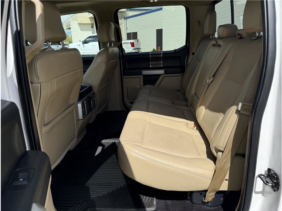 Used 2016 Ford F150 Lariat w/ Equipment Group 502A Luxury AWD/4WD image 13