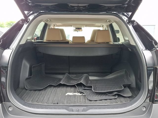 Used 2019 Toyota RAV4 XLE Premium w/ All Weather Liner Package AWD/4WD image 30