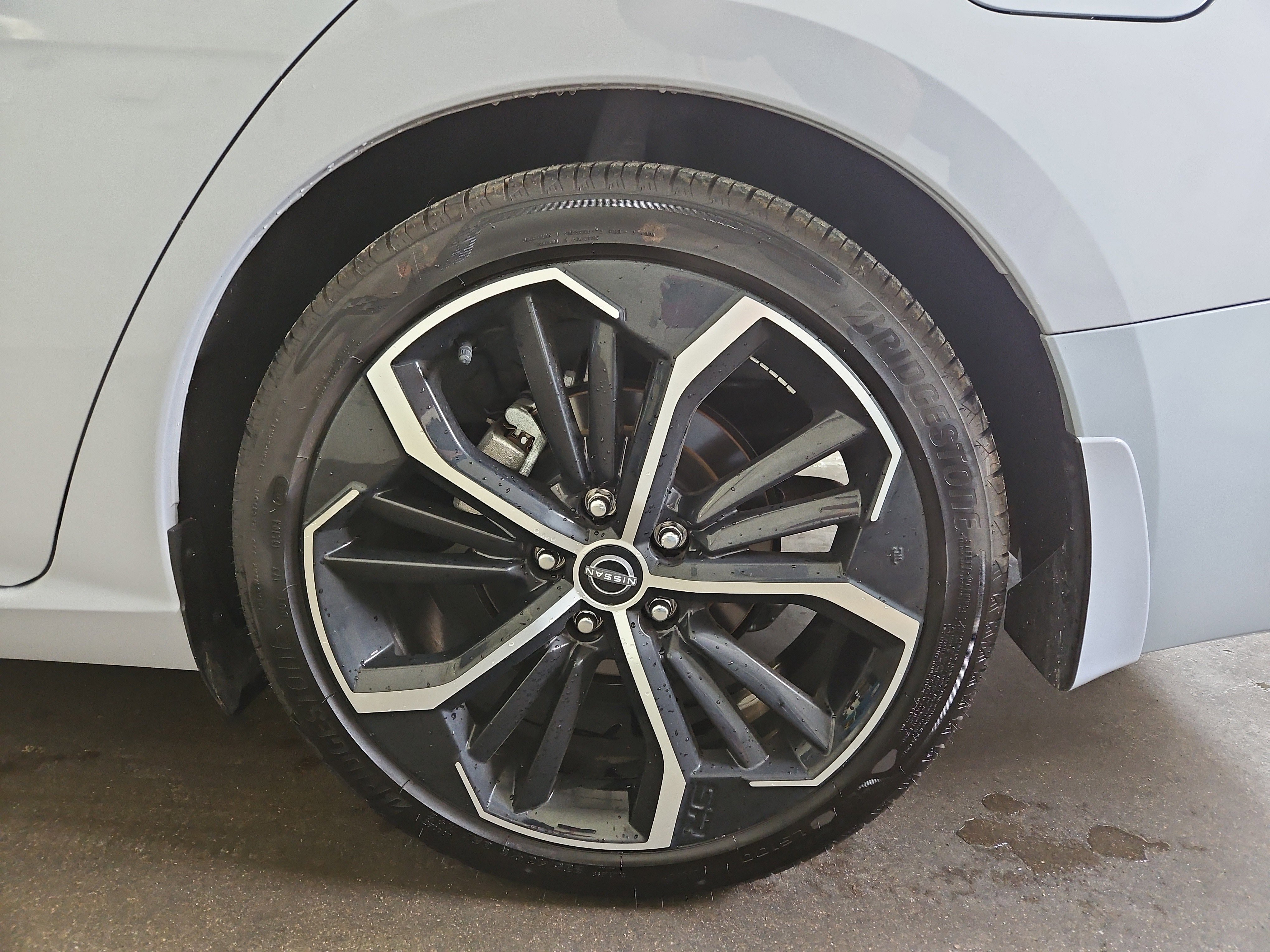 Used 2024 Nissan Altima 2.5 SR w/ SR Premium Package image 28