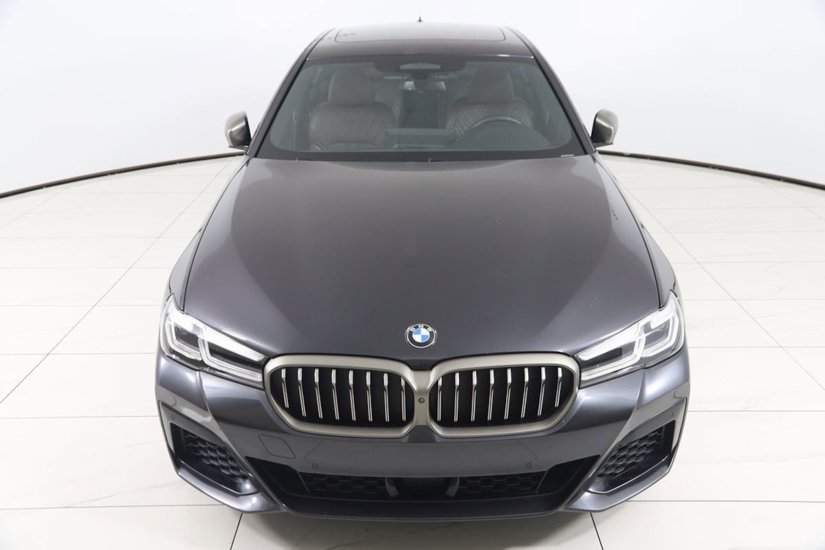 Used 2023 BMW M550i xDrive image 71