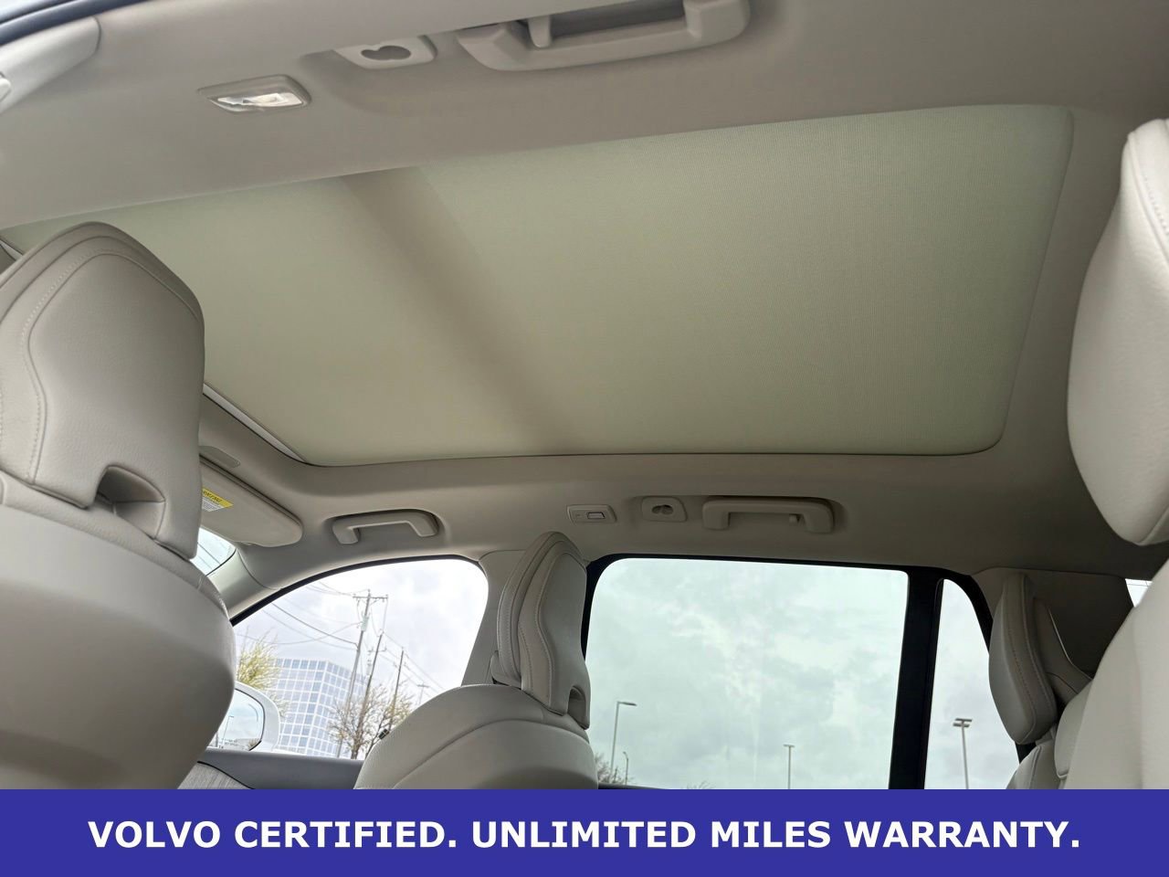 Certified 2024 Volvo XC90 T8 Plus w/ Protection Package Premier image 32
