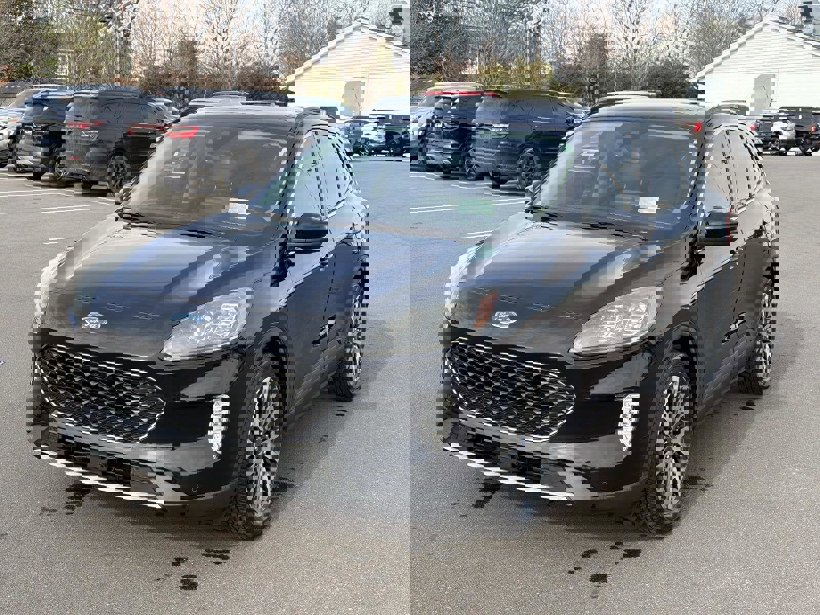 Used 2020 Ford Escape Titanium image 15