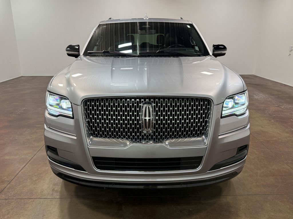 Used 2023 Lincoln Navigator Reserve image 41