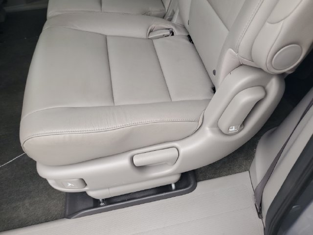 Used 2016 Honda Odyssey EX-L image 15