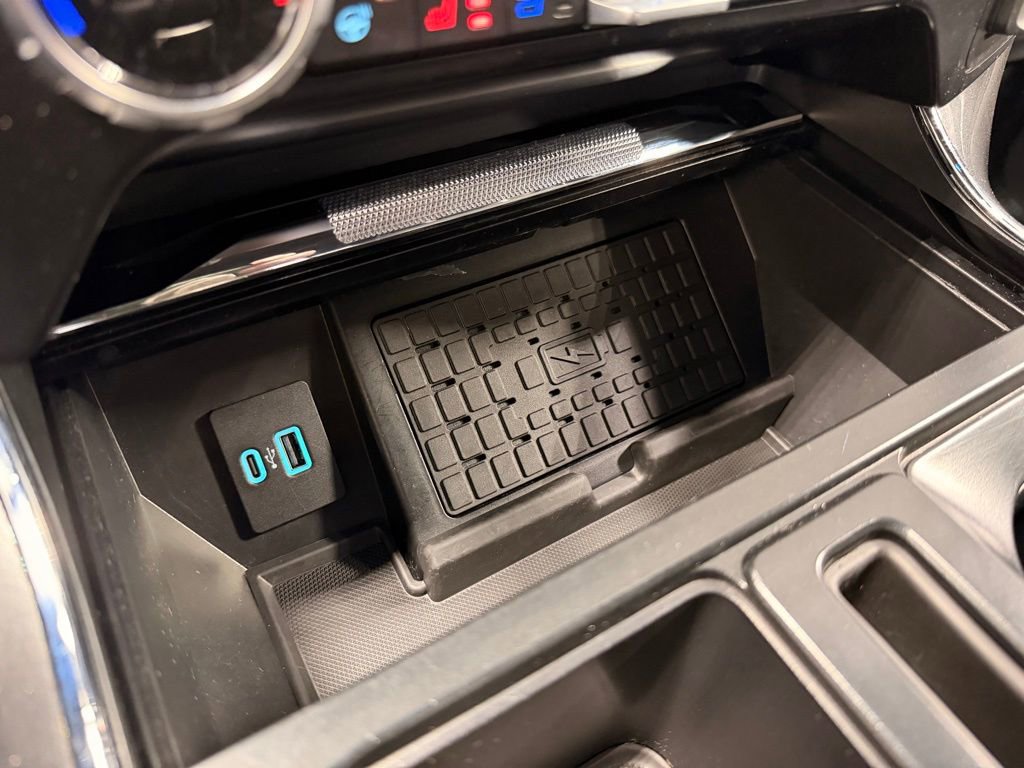 Used 2023 Ford F150 Lariat w/ Equipment Group 502A High image 46