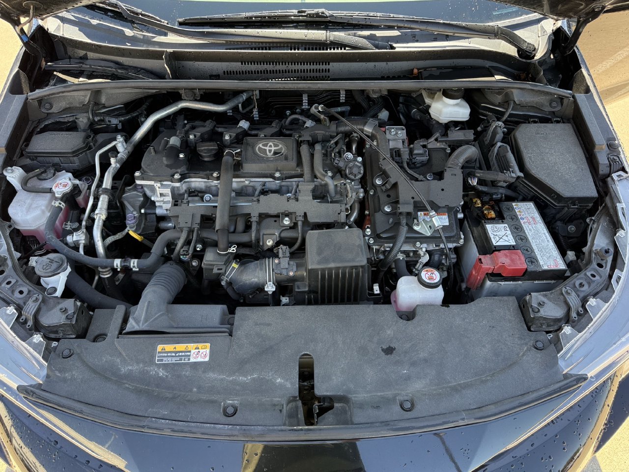 Used 2025 Toyota Corolla LE FWD image 27