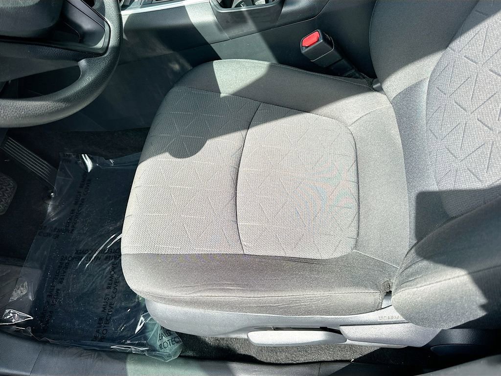 Used 2019 Toyota RAV4 XLE FWD image 18