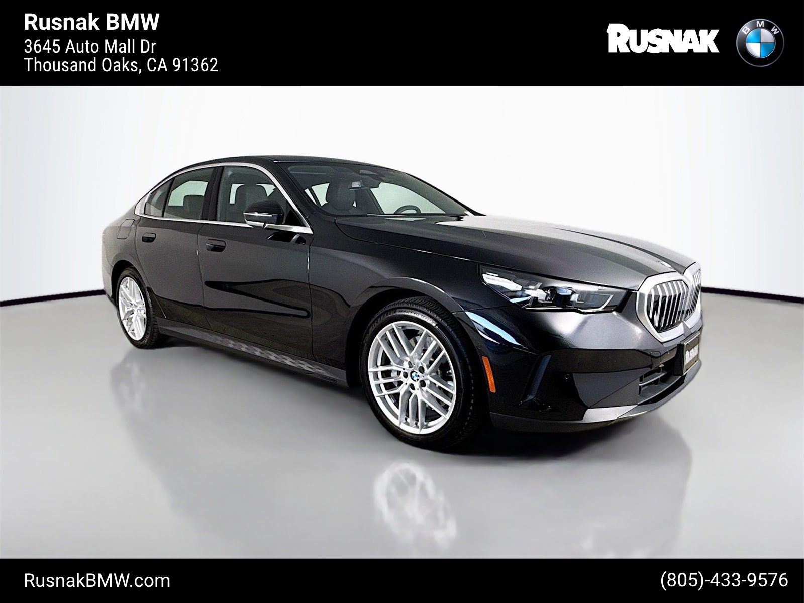 Used 2025 BMW 530i image 1