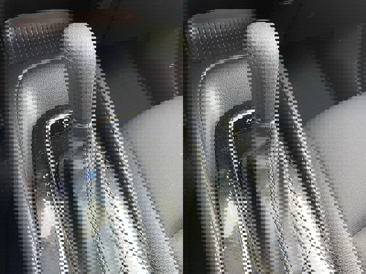 Used 2024 Toyota Corolla LE image 5